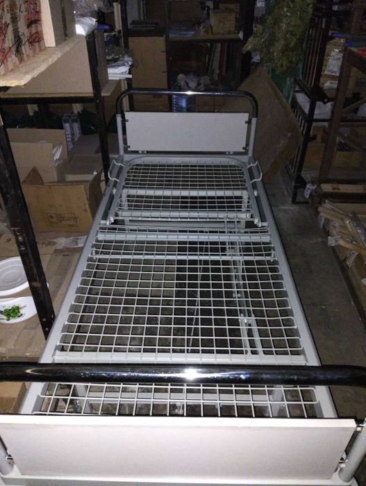 Продам ліжко для догляду за хворою людиною