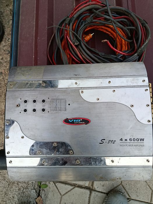 Автомагнітола 2дін, підсилювач на 4 канали, провода в комплекті