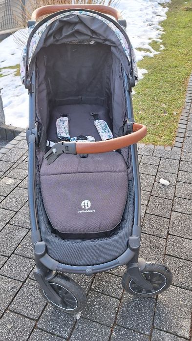 Wózek spacerowy Petite&Mars Street +