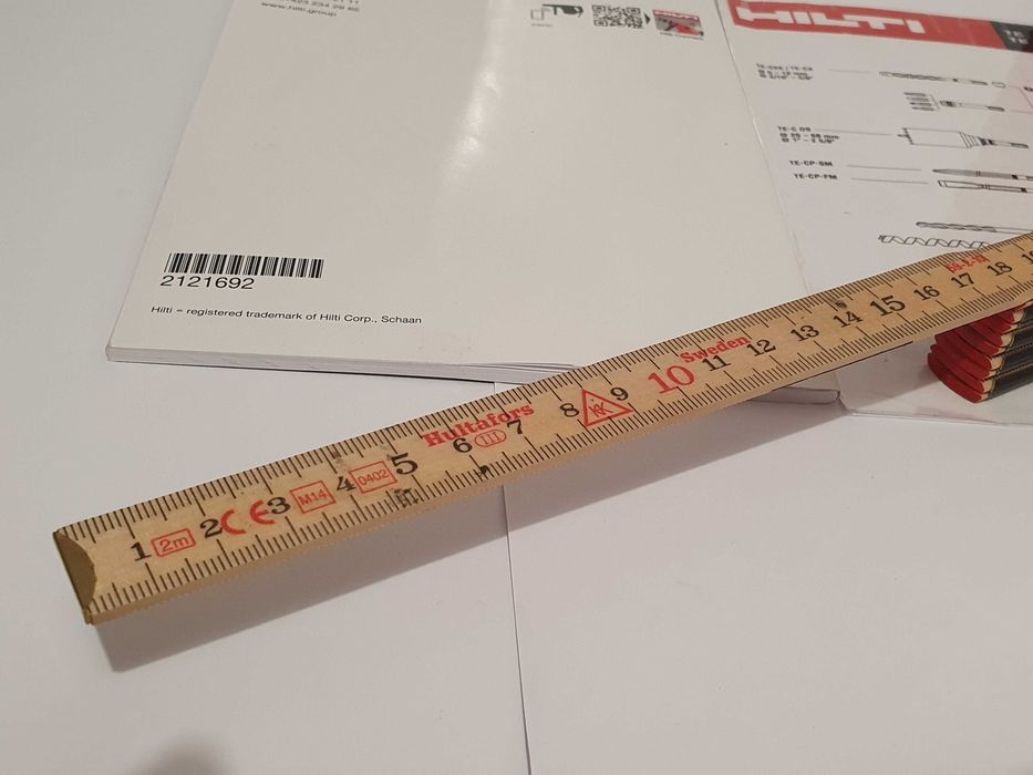 HILTI miara skladana 2m drewniana super jakość Sweden