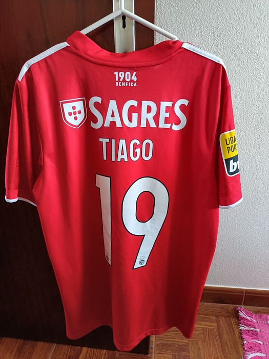 Camisola Benfica 21.22 principal