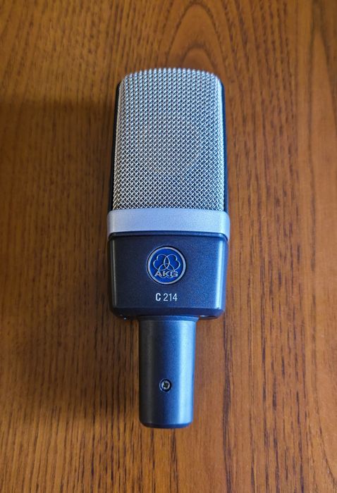 Mikrofon  AKG  C214
