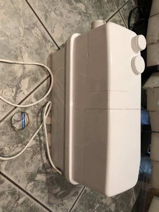 Фекальный насос , канализационная установка LEO  WC600A