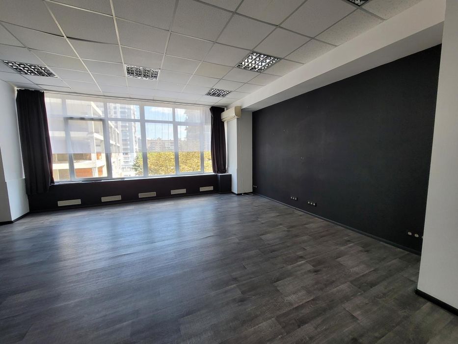 Офис 34м2, до метро 5 минут