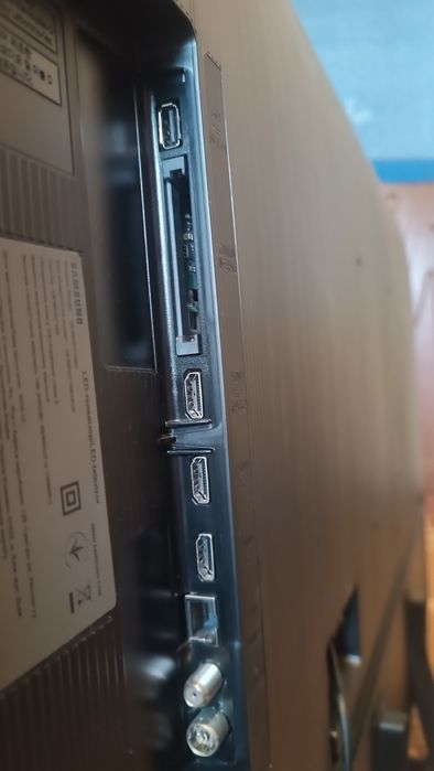 Телевізор samsung