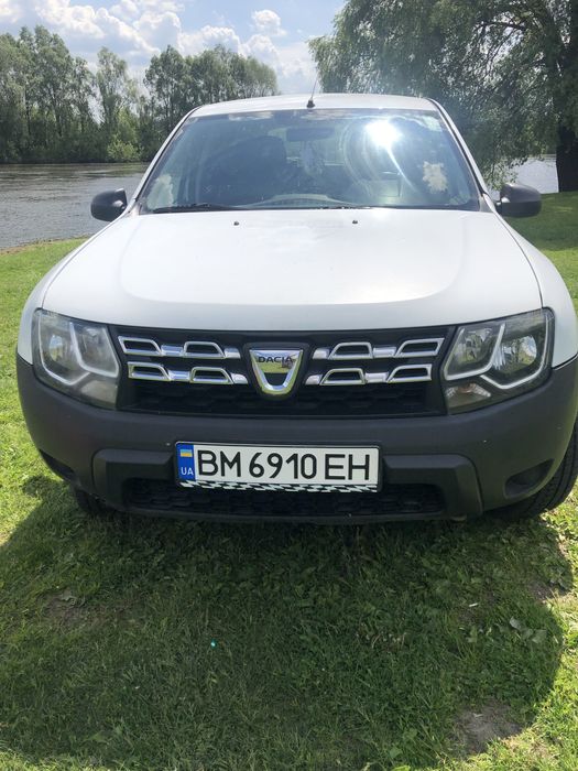 Машина дача дастер 2014 года