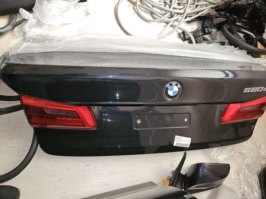 Klapa tylna bmw g30
