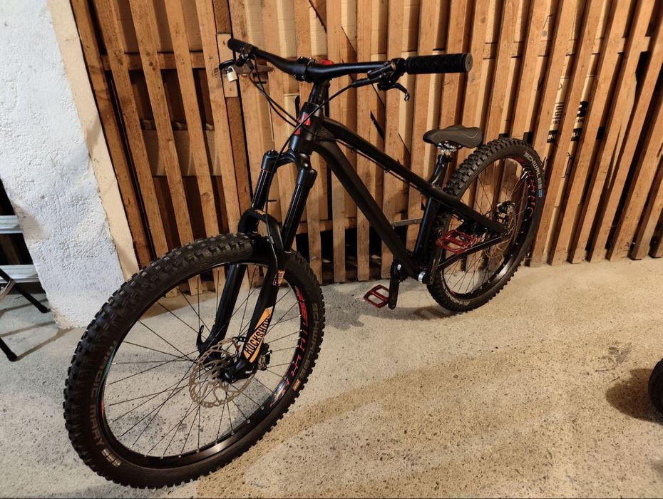 Велосипед nukeproof