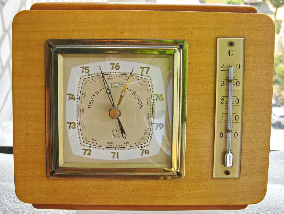 Винтажный борометр-термометр Sufft Германия.