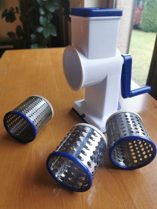 ręczna tarka do warzyw