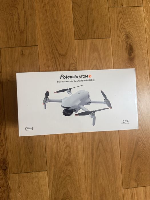 Dron Potensic ATOM 3 Standart Remote Bundle