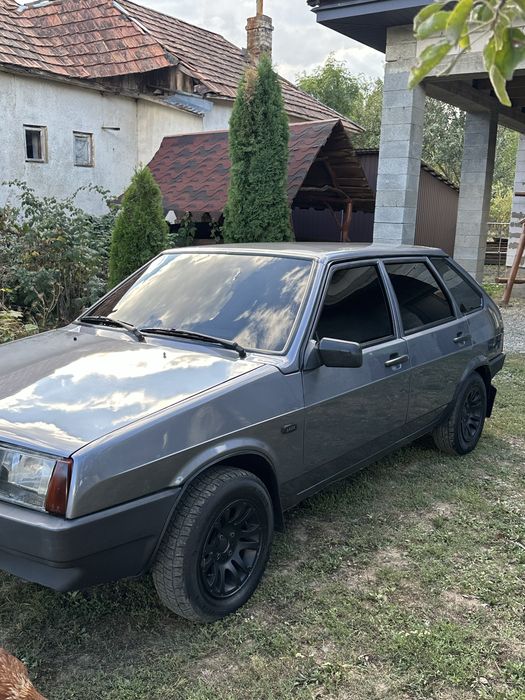 Продам ваз 2109