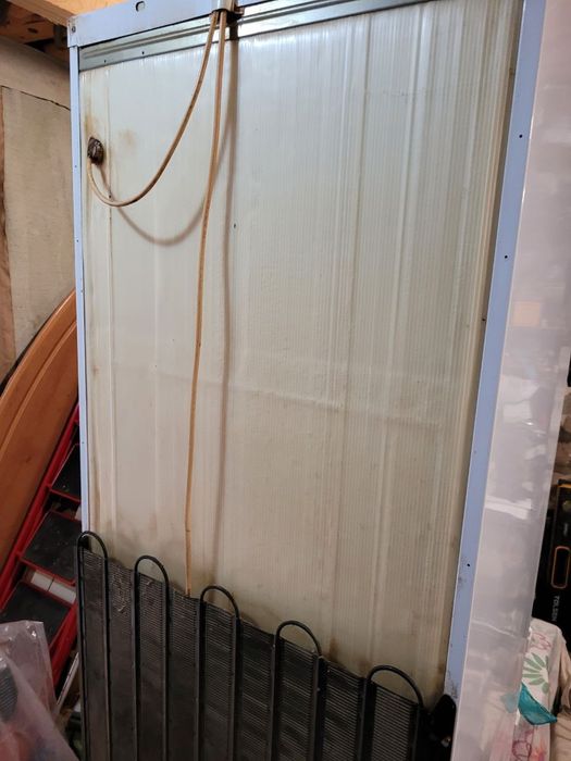 Холодильник продам