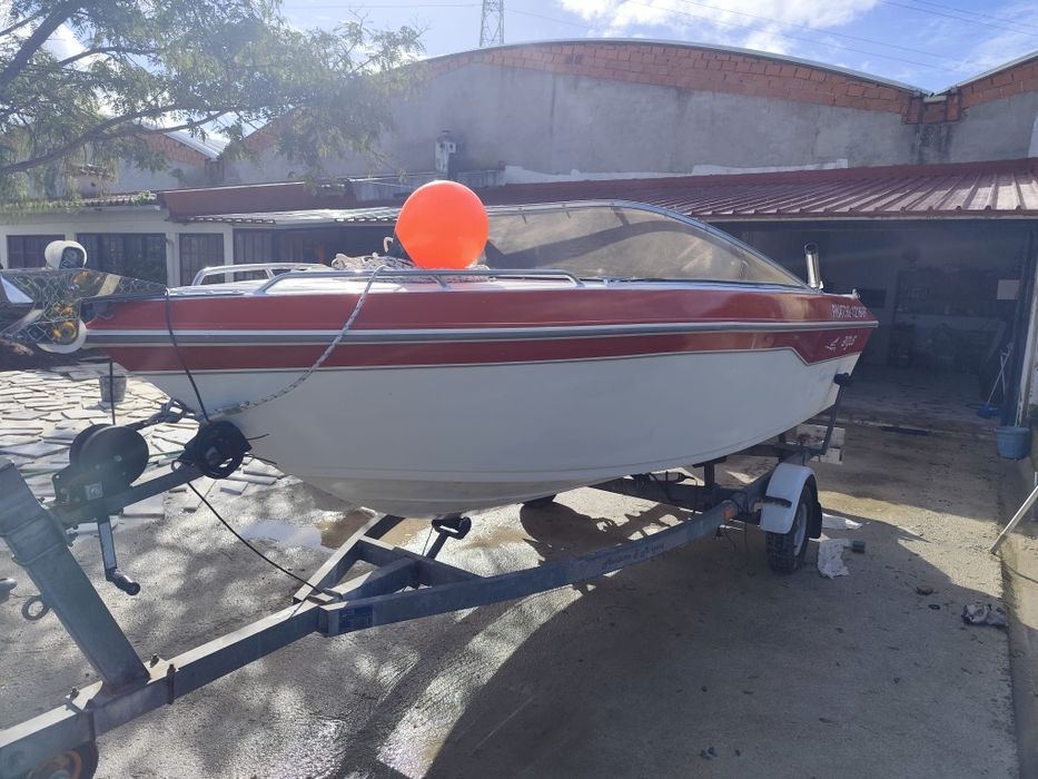Embarcação 4,5mt