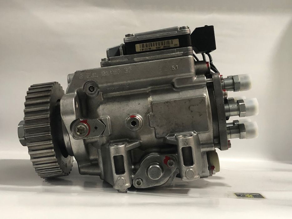Pompa wtryskowa AUDI A4 A6 A8 VW Passat 2.5 TDI 110kw *506*010