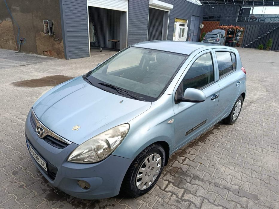 продам авто Hyundai i20