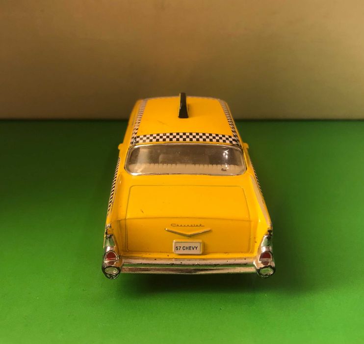 Продам Машинка Chevrolet Taxi
