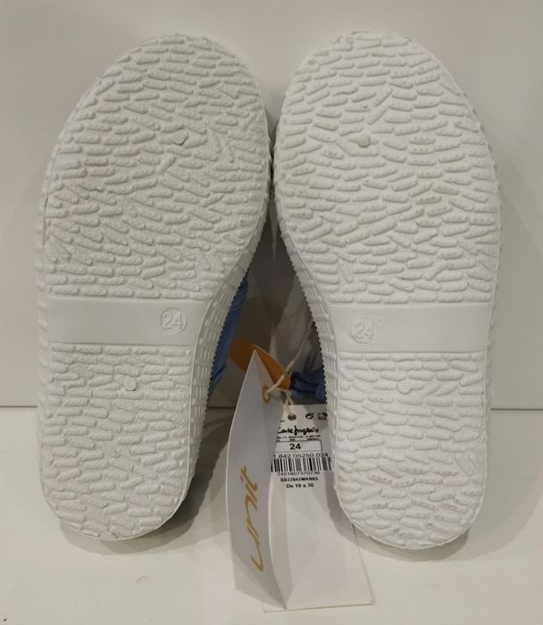 Sapatilhas Azuis Novas da Unit Shoes