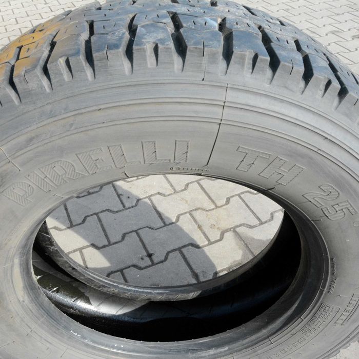 Opona Pirelli TH25 285/70 R19.5
