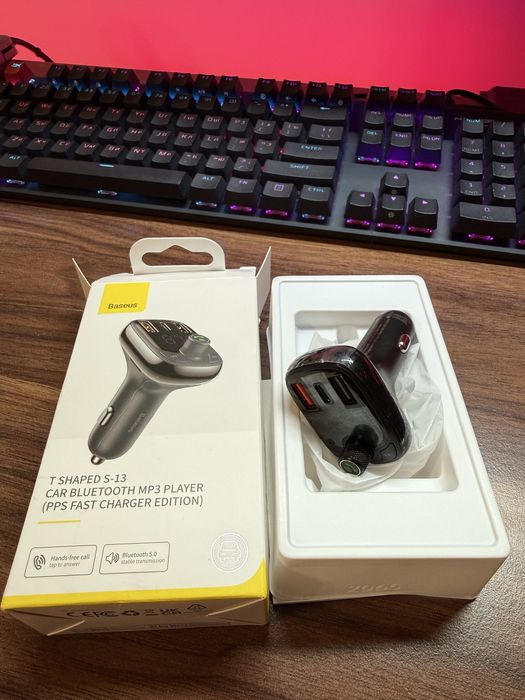 Baseus S-13 T-shaped FM трансмітер Bluetooth.