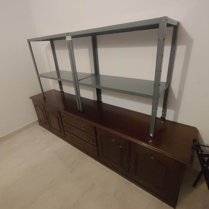 Movél+estrutura em metal