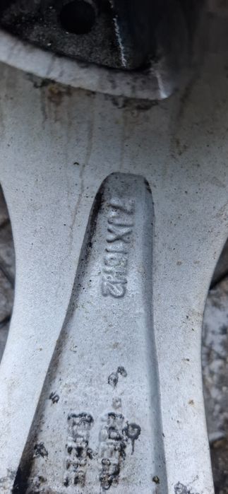 Felgi aluminiowe z oponami zimowymi 16"5x108 Ford  peugeot  Citroën