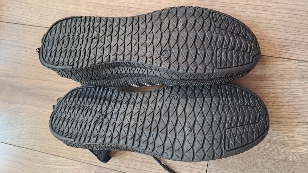 Lekkie buty z siatki rozm.38