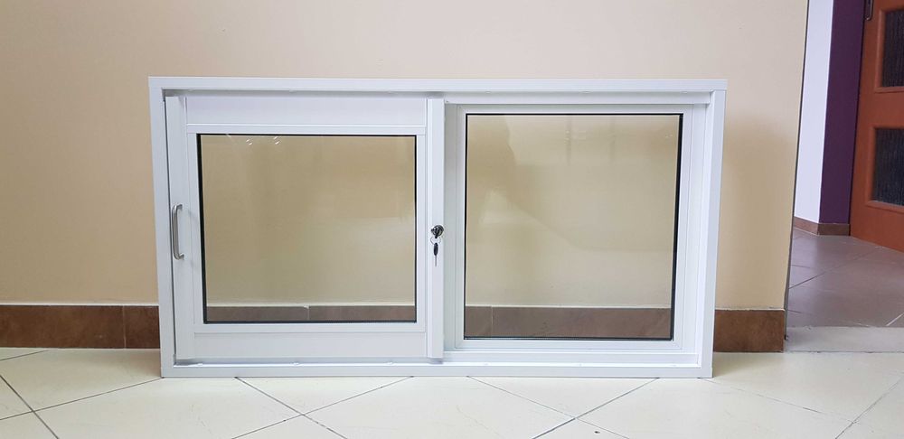 okno podawcze przesuwne w bok do kuchni, na wymiar