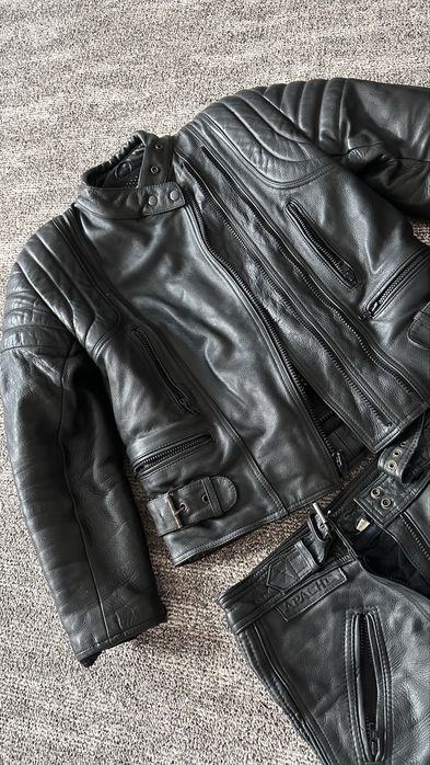 Мото екіп. Шкіра. Нагально