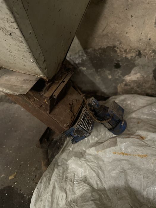 Podajnik slimakowy  do kotla c.o