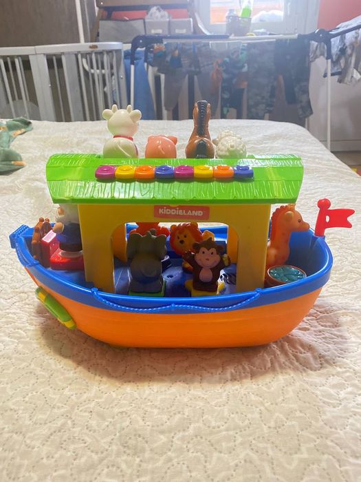 Ноев Ковчег іграшка