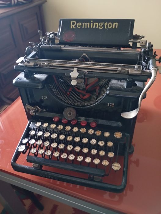 Máquina de escrever Remington