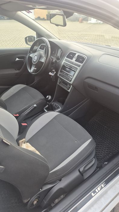 Vw polo 1.6 tdi ano 2013 ..com garantia 18 meses