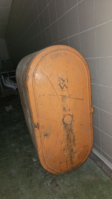 Zbiornik 1000l po oleju napedowym