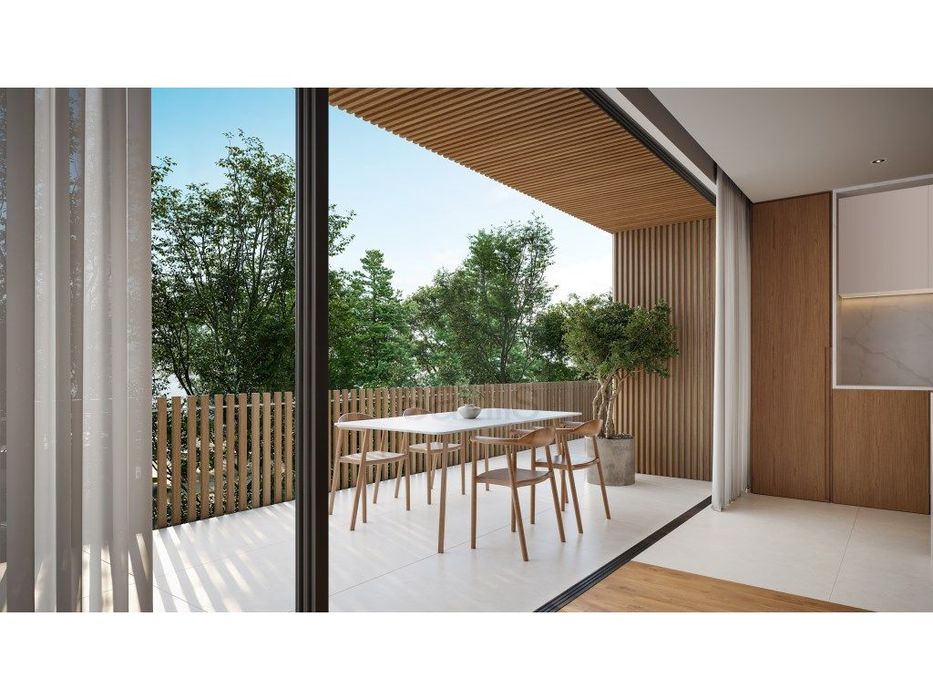 T4 com jardim na Avenida da Boavista