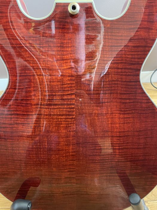 Eastman T484, Fender Deluxe Tone Master, Vintage VSA500P semi-hallow