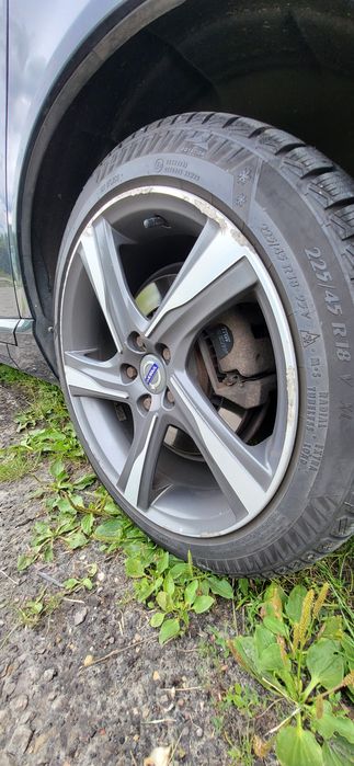 Felgi Volvo S60 V70 Ixion R design plus opony zimowe