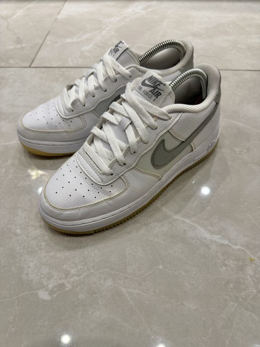 Кросівки Nike Air Force 1 '07 (EUR 38.5)
