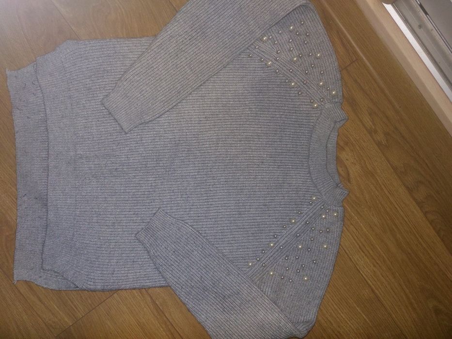 Свитер в рубчик , сірий