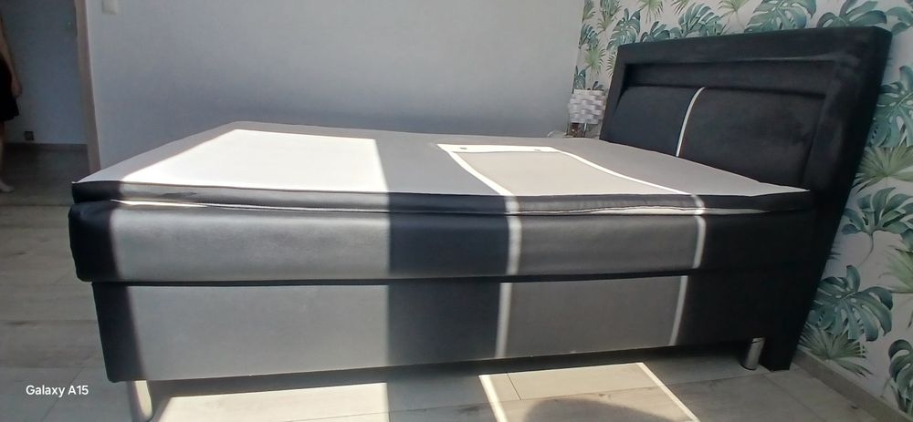 Łóżko  kontynentalne