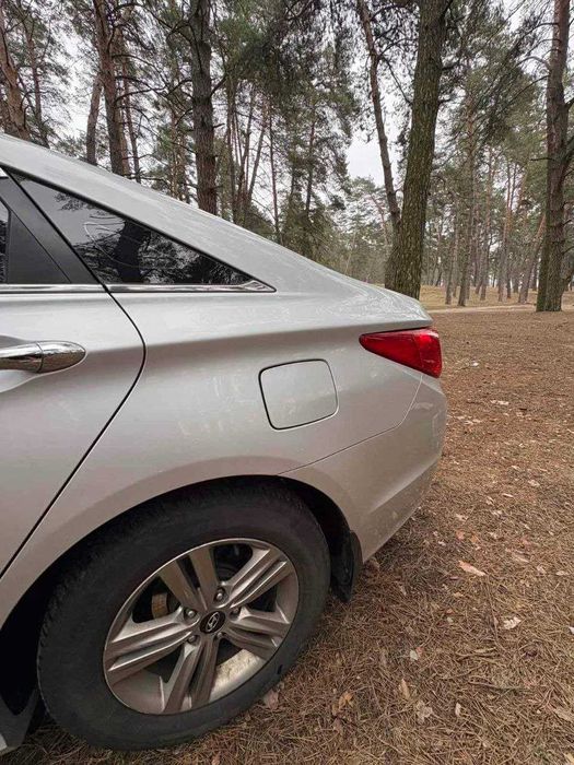 Hyundai Sonata 2013