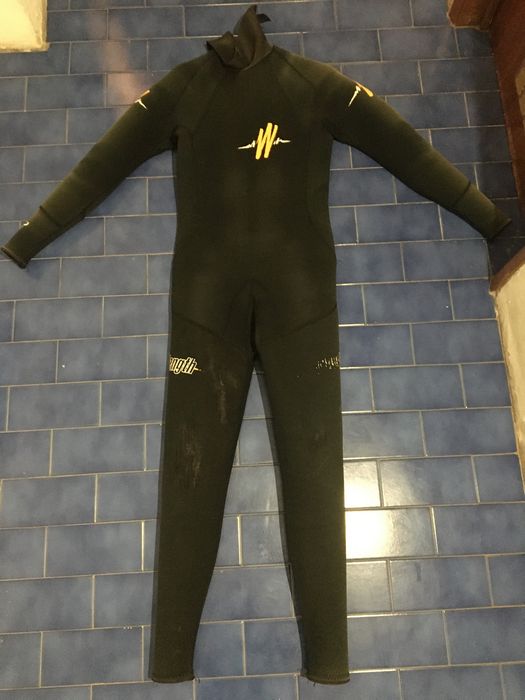 Fato de surf wavelengh