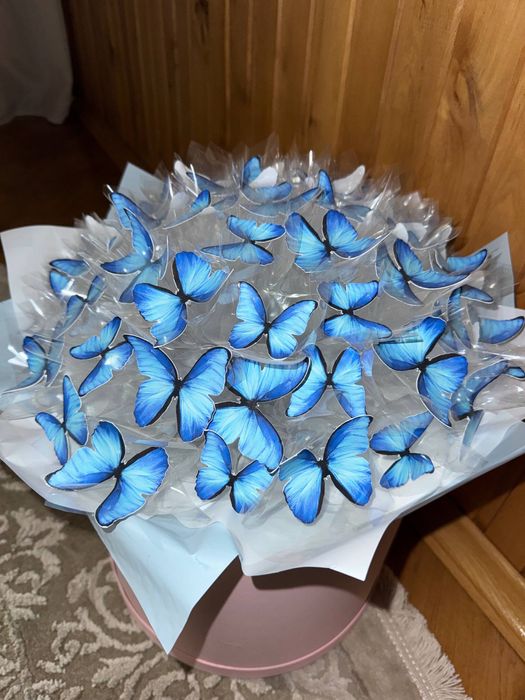 Букет з метеликів 51