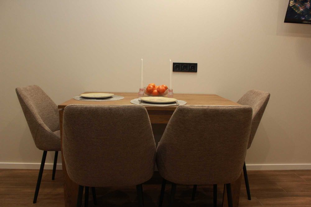 Завжди є світло!Перша здача | 1-кімнатна квартира з гардероб і ванною