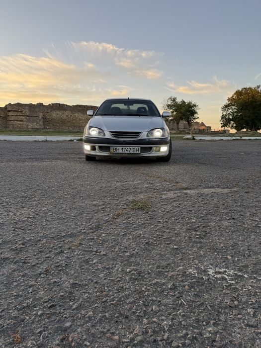Продам Тойота Авенсіс