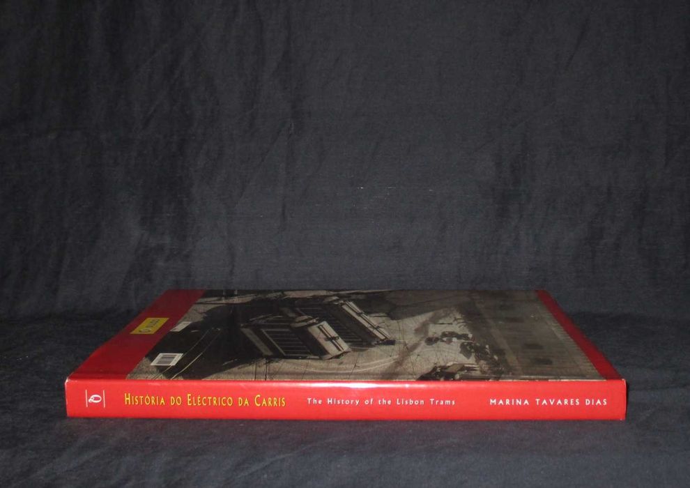 Livro História do Eléctrico da Carris Marina Tavares Dias