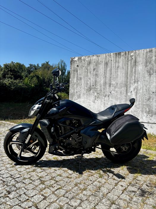 Zontes 350V2 (Como nova)