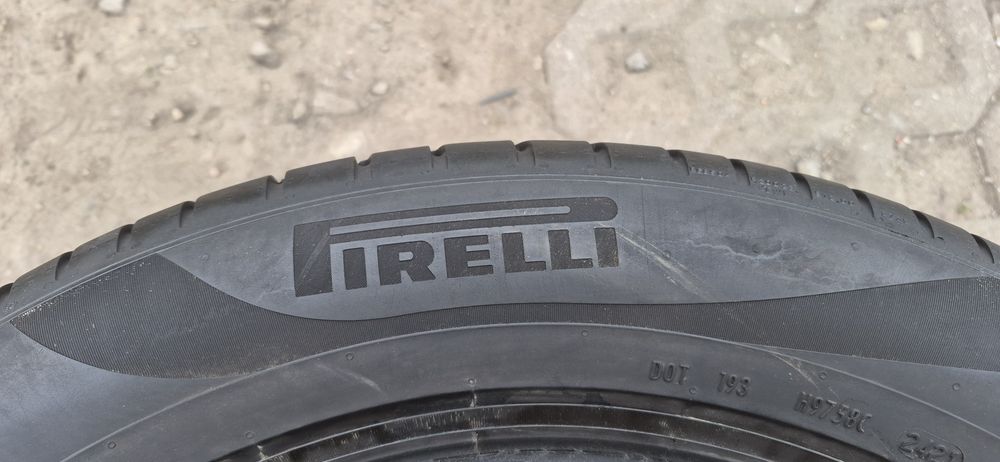 235/55r18 100V Pirelli Scorpion Seal Inside z 2021r ładne.