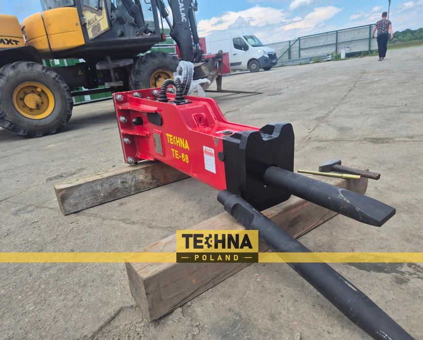 Młot wyburzeniowy hydrauliczny koparka 4-7t TECHNA TE-68 Mecalac CAT JCB Kubota Volvo Komatsu Hitachi Bobcat osprzęt 357kg