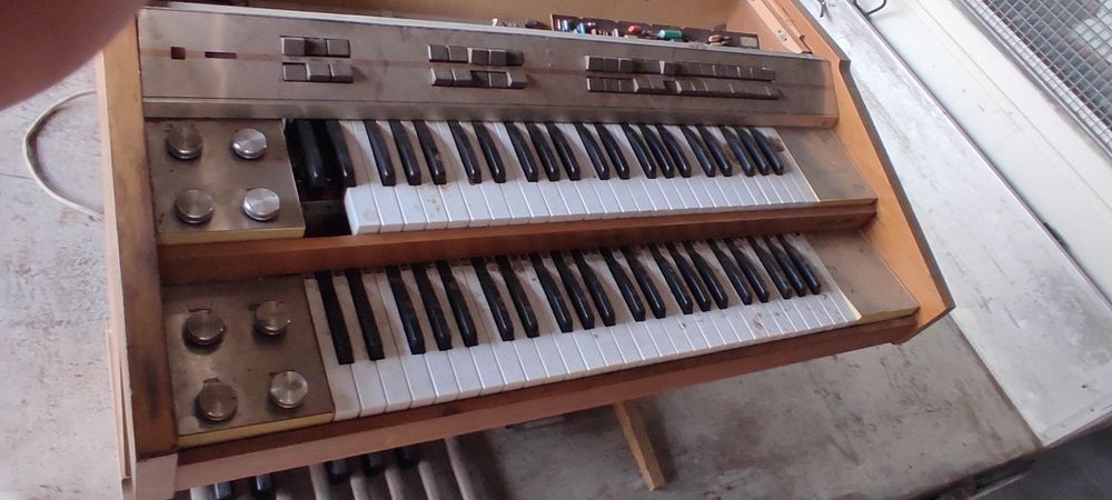 Organy Philips na czesci